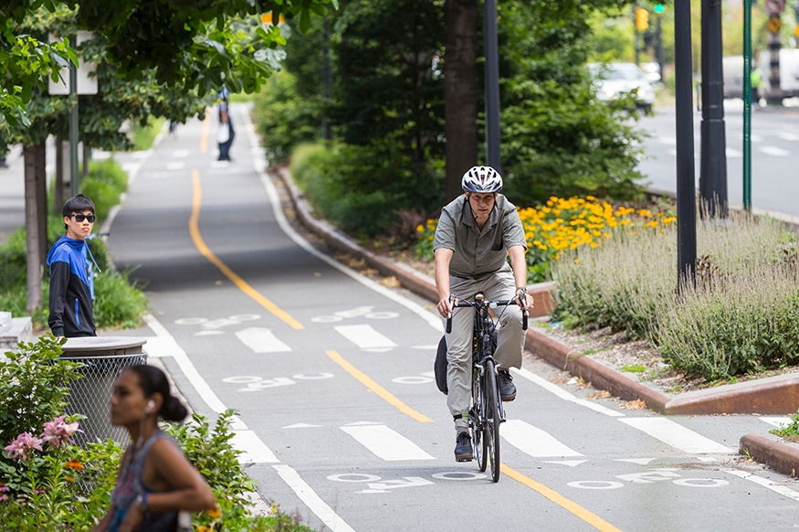 Grade separated bike lane