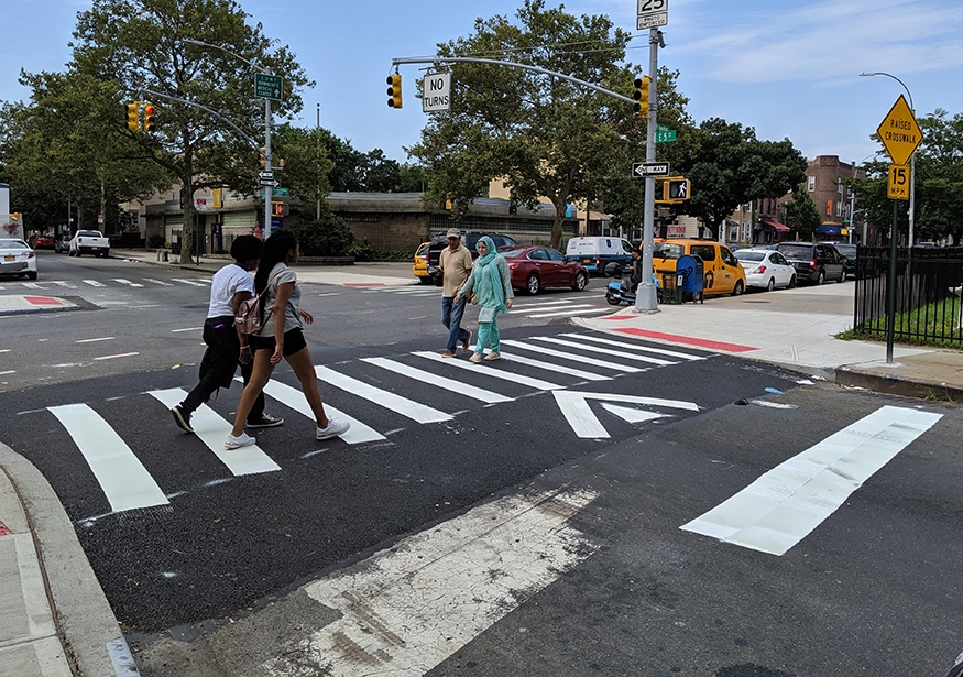 E 5th Street and Fort Hamilton Parkway, Brooklyn